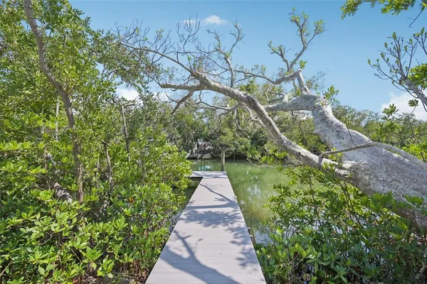 $2,295,000 | 108 Pelican Drive, Anna Maria, FL 34216