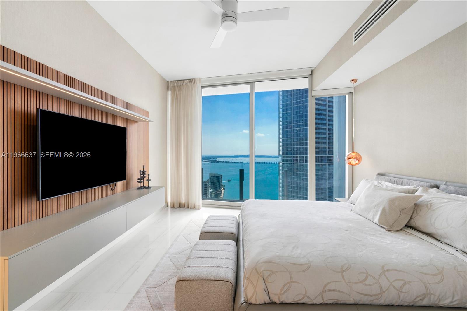 300 Biscayne Blvd Way, Unit 4005 Miami, FL 33131 - Photo 15 of 58