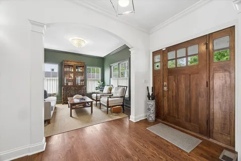$1,599,000 | 3842 Grove Avenue, Western Springs, IL 60558