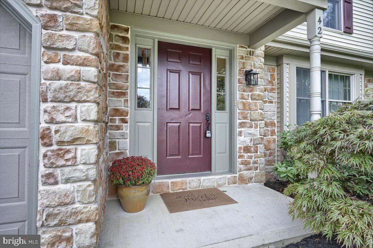 42 Duffield Drive Lititz, PA 17543 - Photo 3 of 38 Front Door