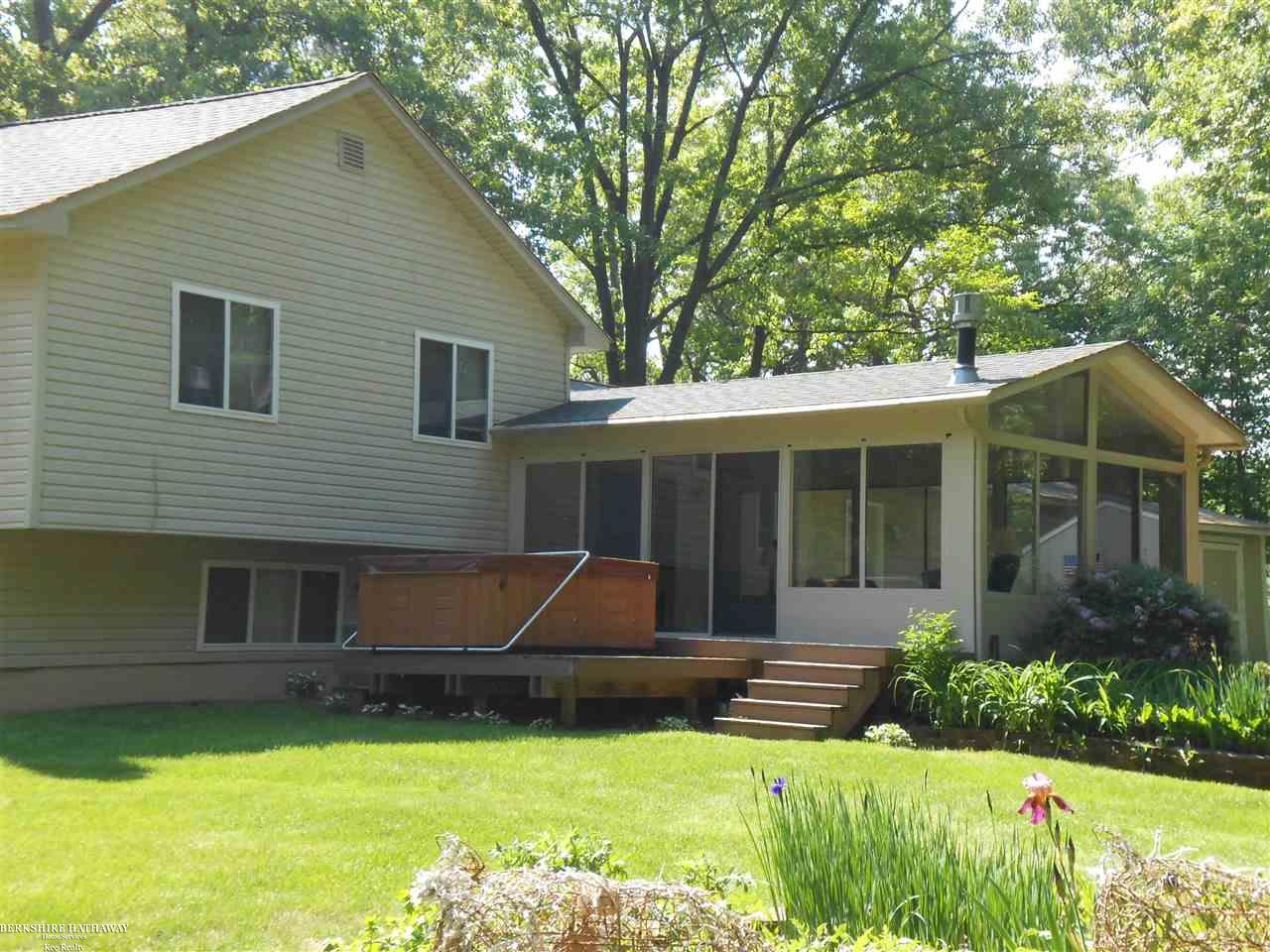 3393 East Sutton Road Dryden, MI 48428 - Photo 6 of 32 31348783-5.JPG