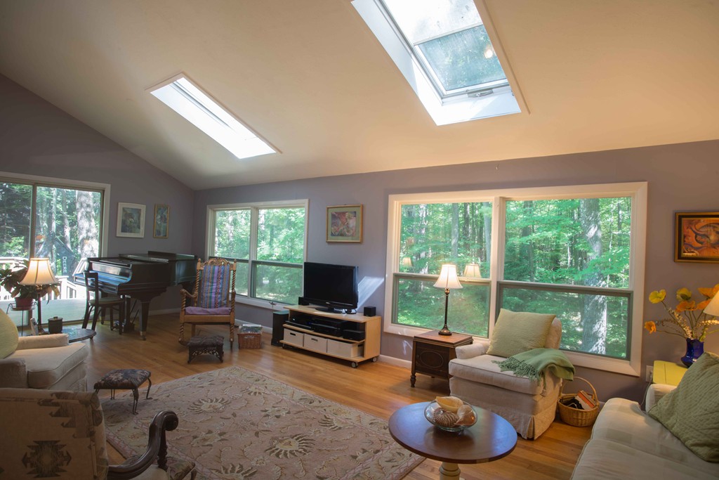 34 High Point Drive Amherst, MA 01002 - Photo 6 of 30 Gallery Image 6