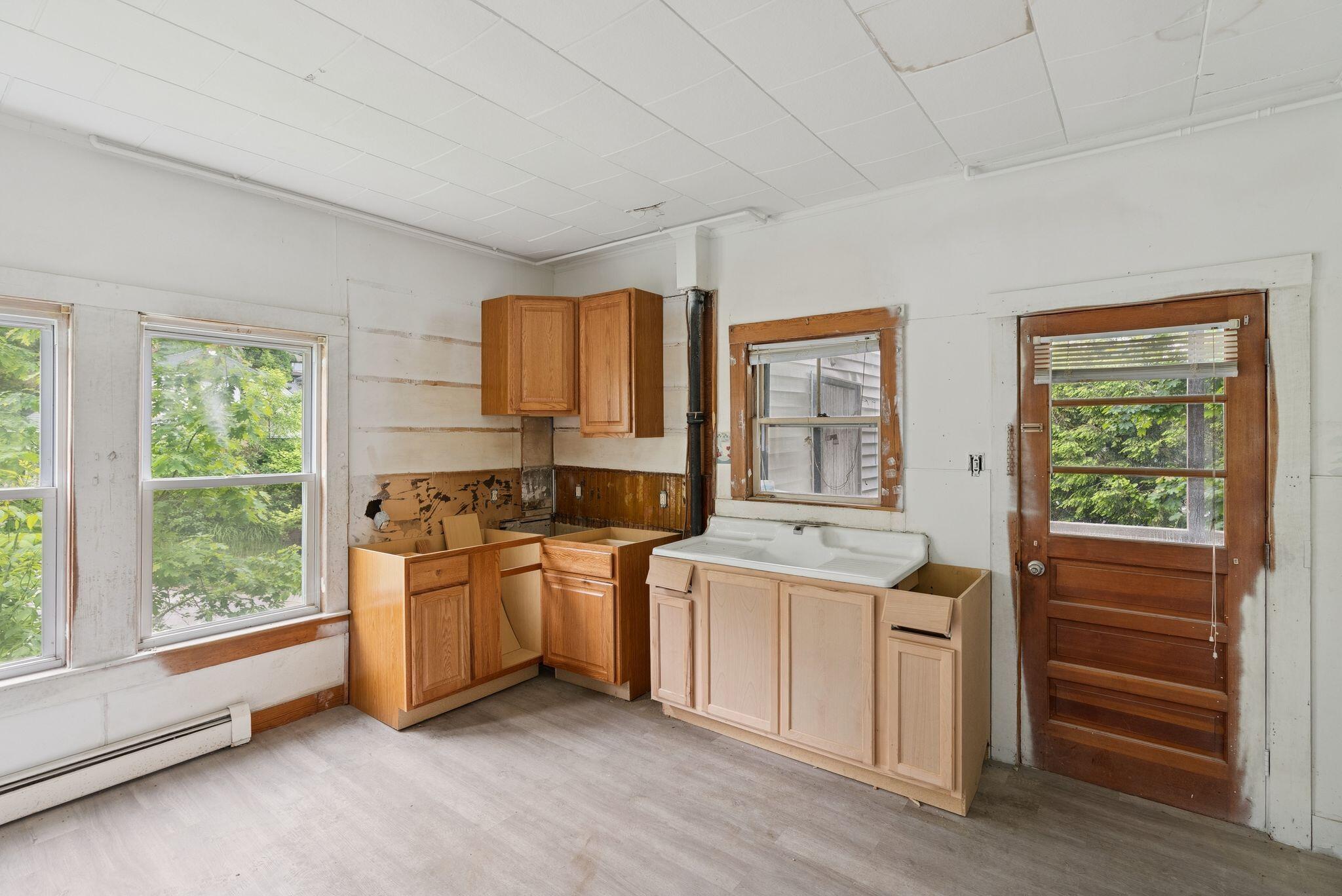 9 Maple Street Jay, ME 04239 - Photo 16 of 39 First floor