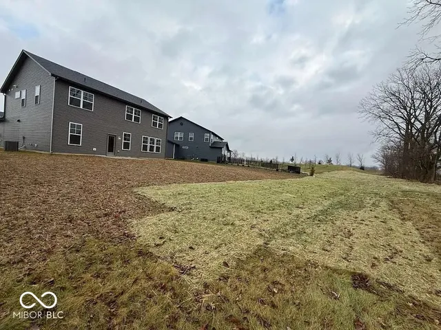 $2,500 | 6871 Seabiscuit Road, Whitestown, IN 46075