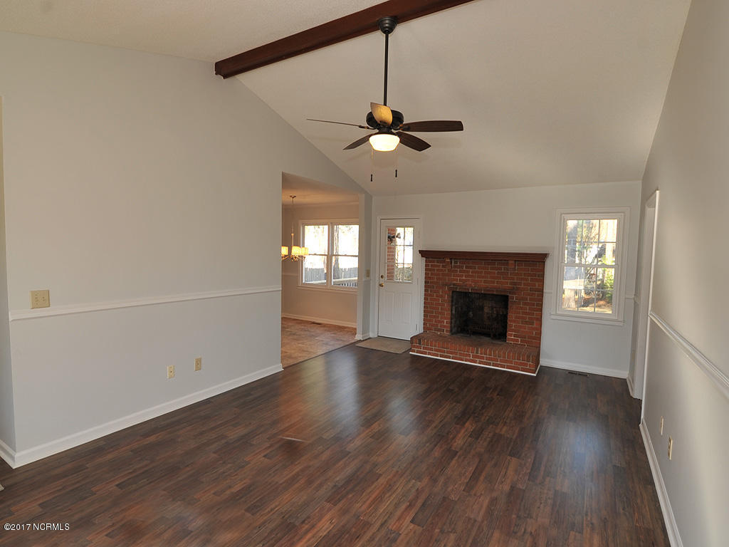 316 Albemarle Road Wilmington, NC 28405 - Photo 3 of 23 5-Family 2