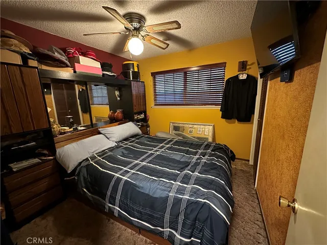 a bed room with a bed