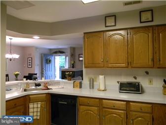 407 Wharton Road Mount Laurel, NJ 08054 - Photo 4 of 12