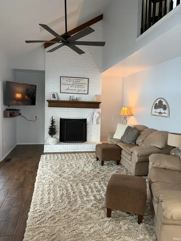 $609,000 | 10501 North B Drive, Kendallville, IN 46755