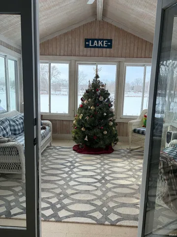 $609,000 | 10501 North B Drive, Kendallville, IN 46755