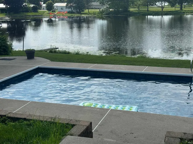 $609,000 | 10501 North B Drive, Kendallville, IN 46755