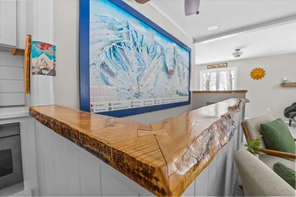 $639,000 | 355 Summit Road, Unit 6, Warren, VT 05674