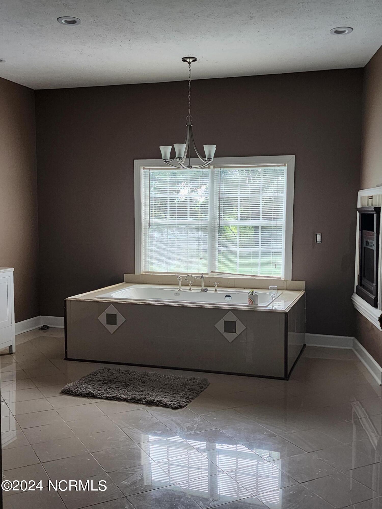 4501 Arthur Collier Road Evergreen, NC 28438 - Photo 26 of 45 Primary bath