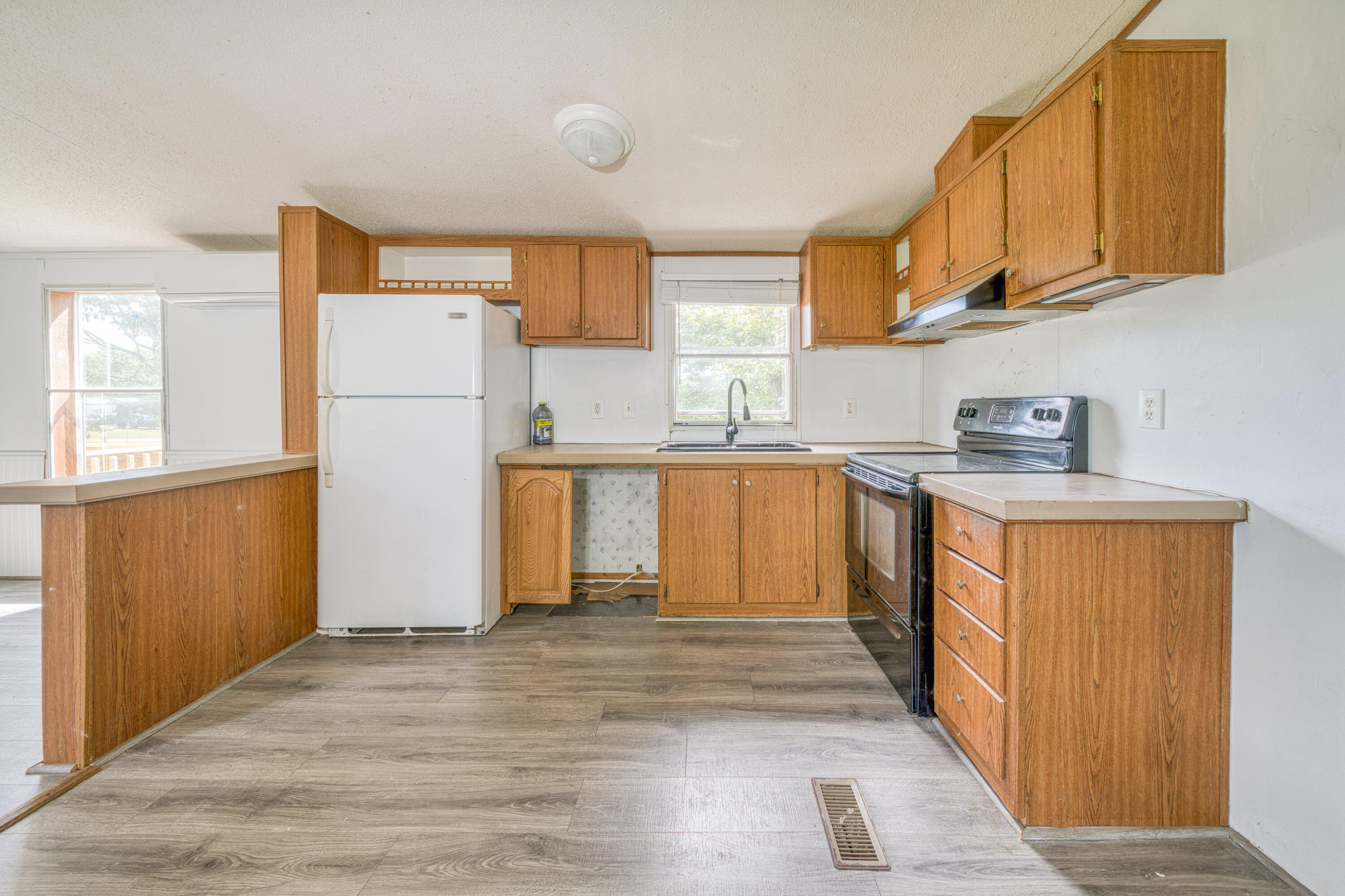 2 Center Road Searsport, ME 04974 - Photo 8 of 25 8460