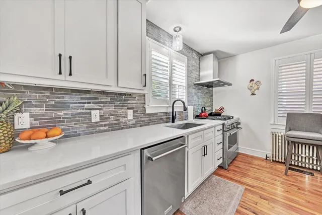 $399,950 | 938 Roanoke Boulevard, Salem, VA 24153