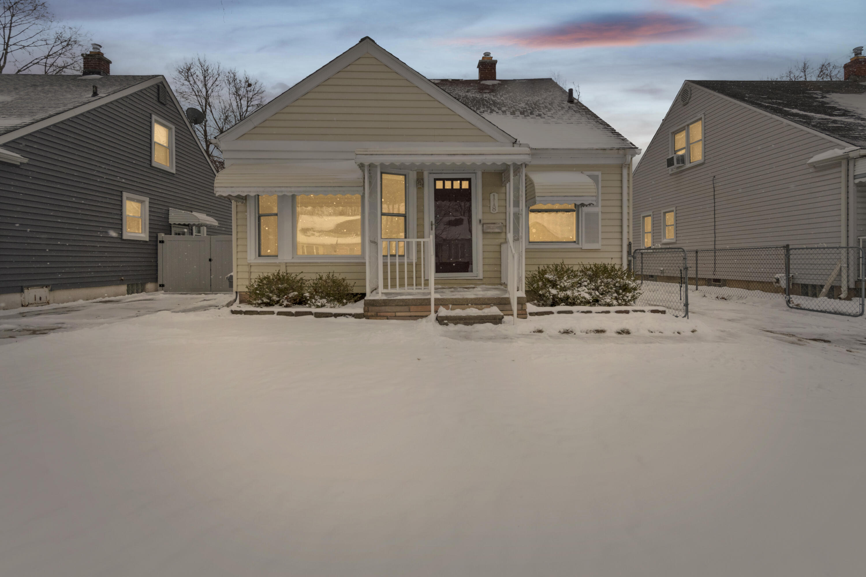 118 East Webster Road Royal Oak, MI 48073 - Photo 4 of 34 118 East Webster - HD Drone Photography