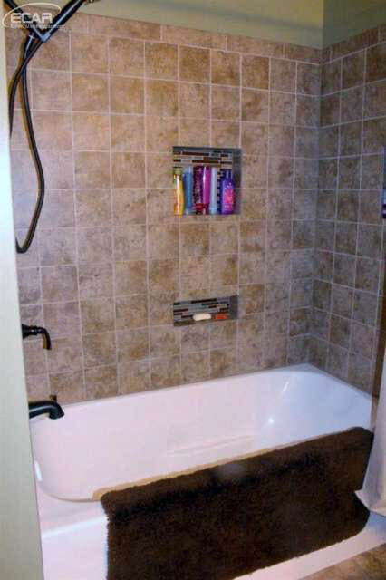 3399 North Belsay Road Flint, MI 48506 - Photo 16 of 21 20446266-15.JPG