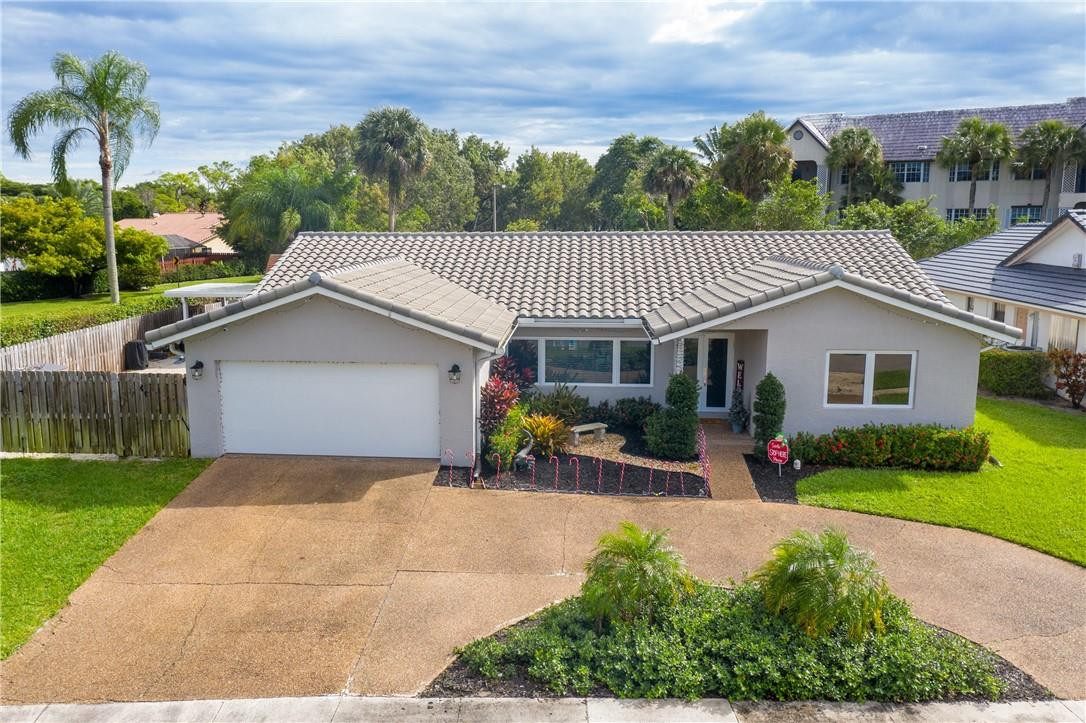 6078 Woodbury Road Boca Raton, FL 33433 - Photo 9 of 55 Photo 9