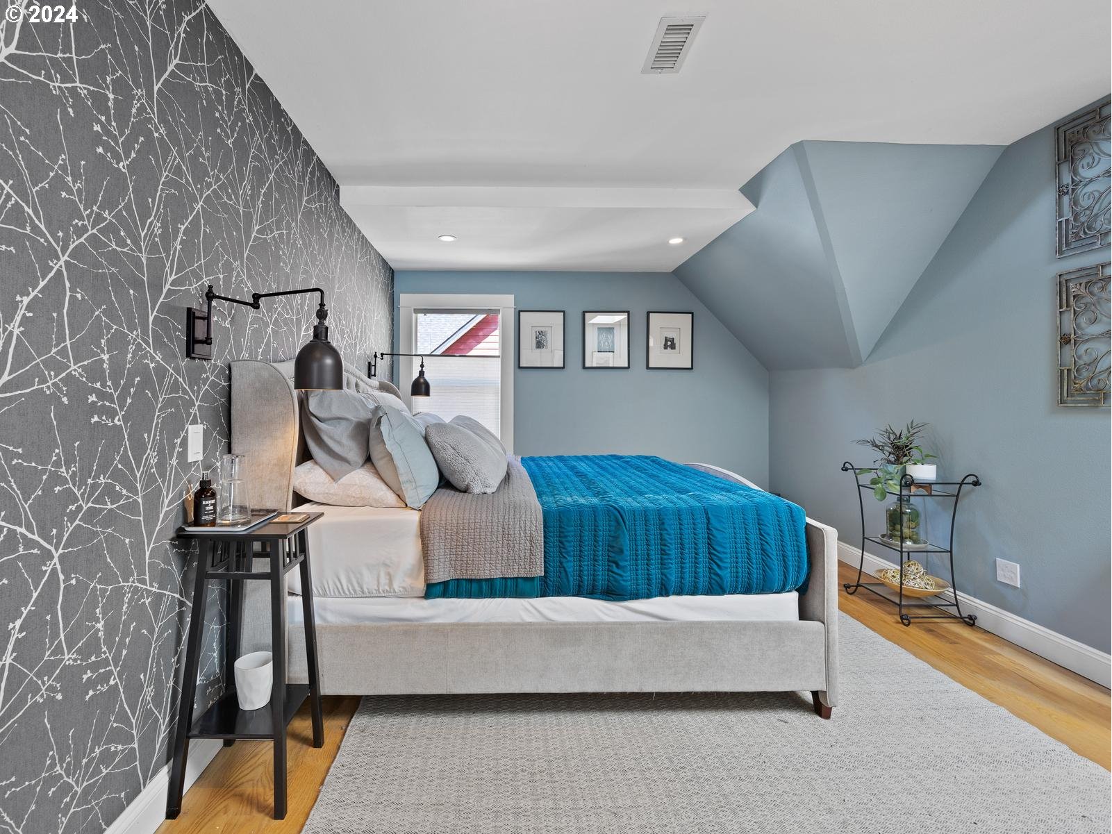 2306 Northeast Couch Street Portland, OR 97232 - Photo 25 of 48 Primary Bedroom