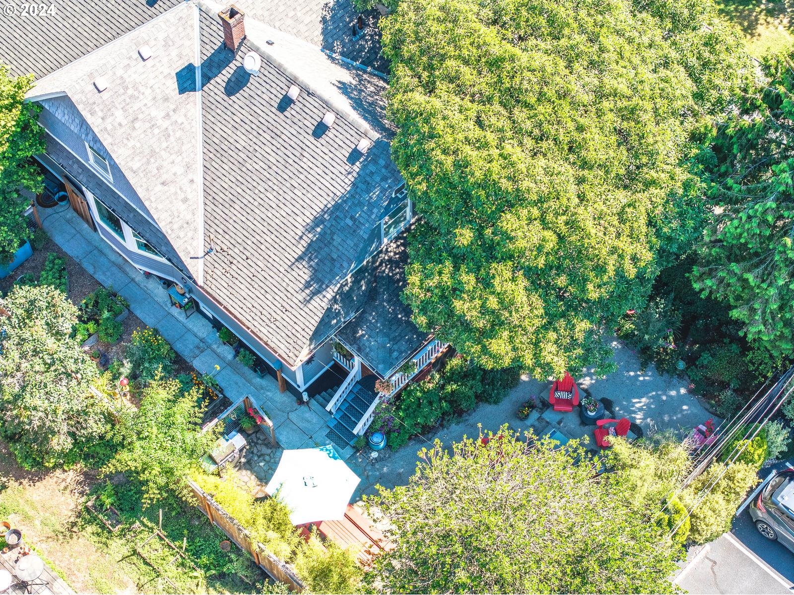 2306 Northeast Couch Street Portland, OR 97232 - Photo 46 of 48 Drone View/UAV