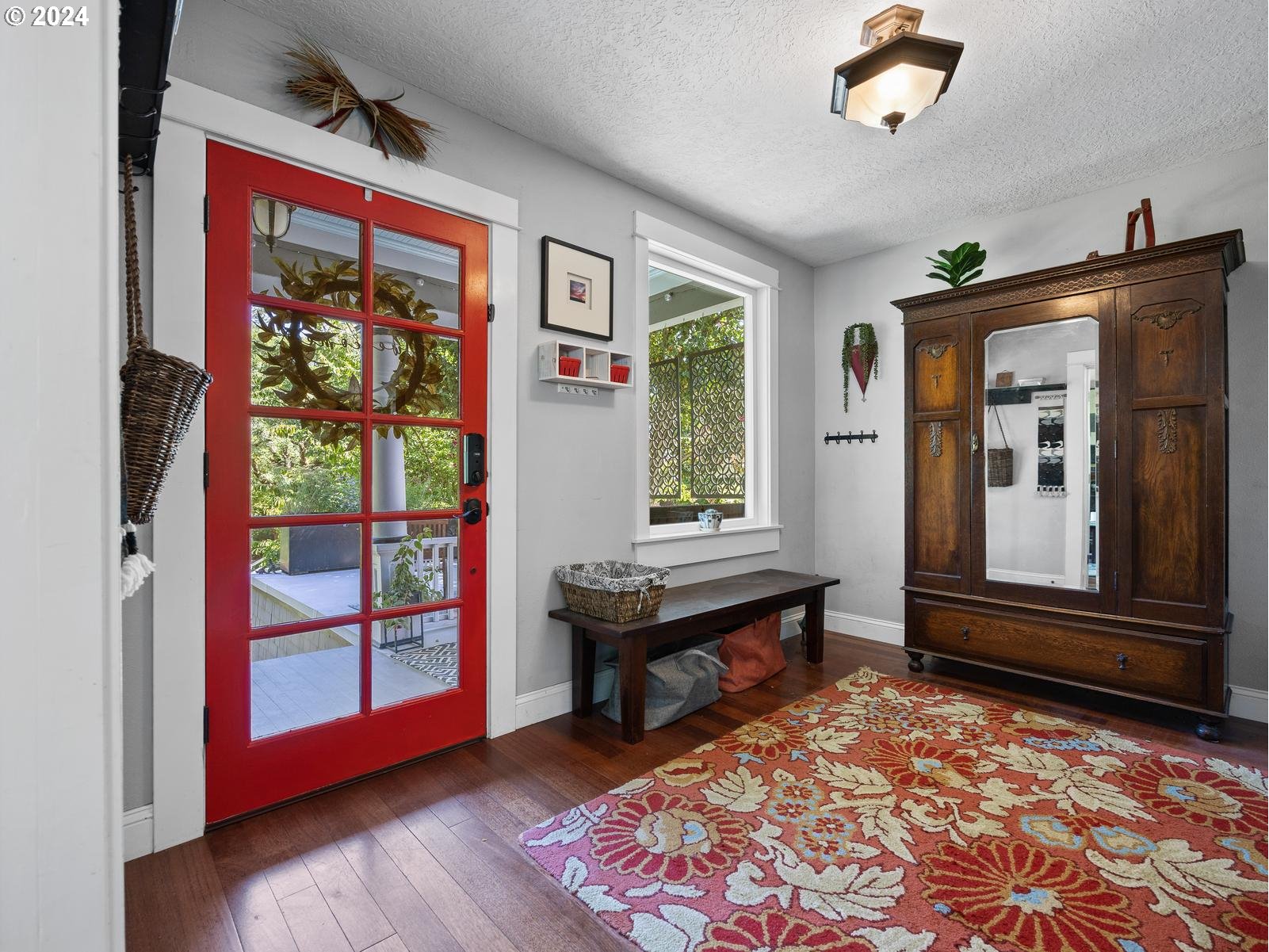 2306 Northeast Couch Street Portland, OR 97232 - Photo 7 of 48