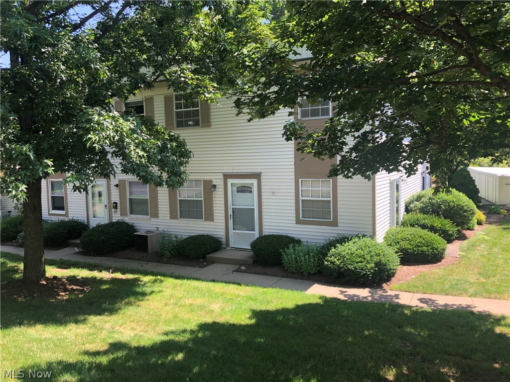 2480 Raber Road, Unit 6E Uniontown, OH 44685 - Photo 1 of 1
