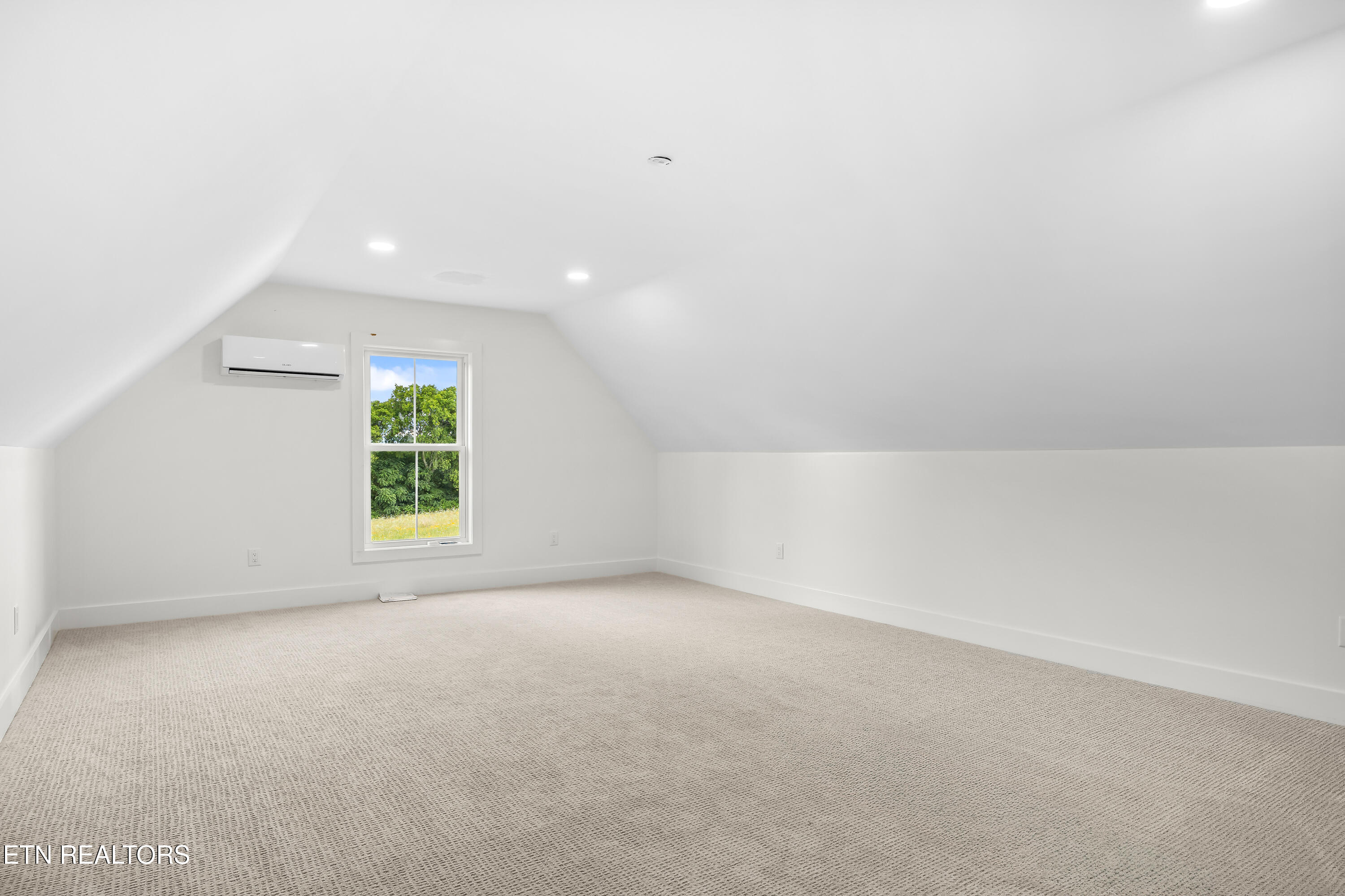 351 Meadow Road West Friendsville, TN 37737 - Photo 22 of 22 351MeadowRd-41