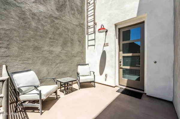 $395,000 | 300 North Gila Springs Boulevard, Unit 212, Chandler, AZ 85226