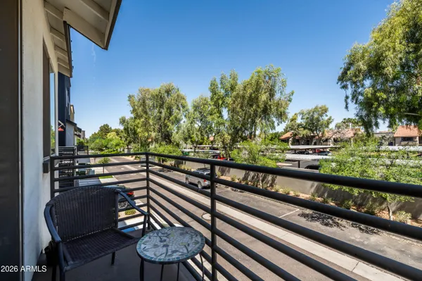 $395,000 | 300 North Gila Springs Boulevard, Unit 212, Chandler, AZ 85226