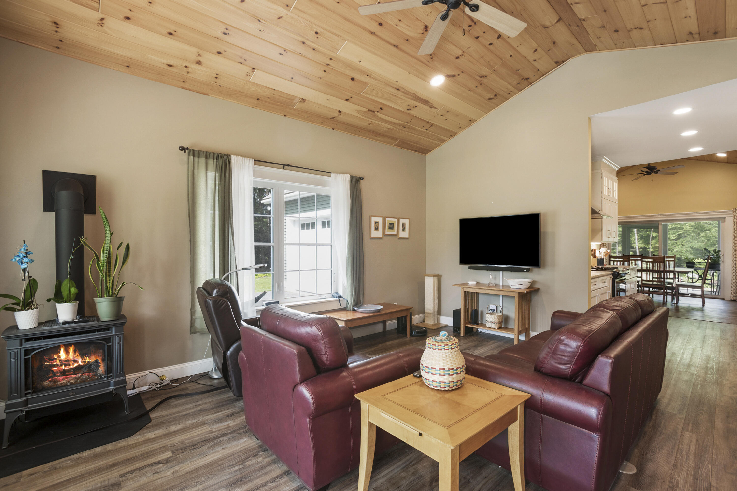 233 Dingley Spring Road Gorham, ME 04038 - Photo 10 of 46 027_legacysir_probinson_233dingleyspring