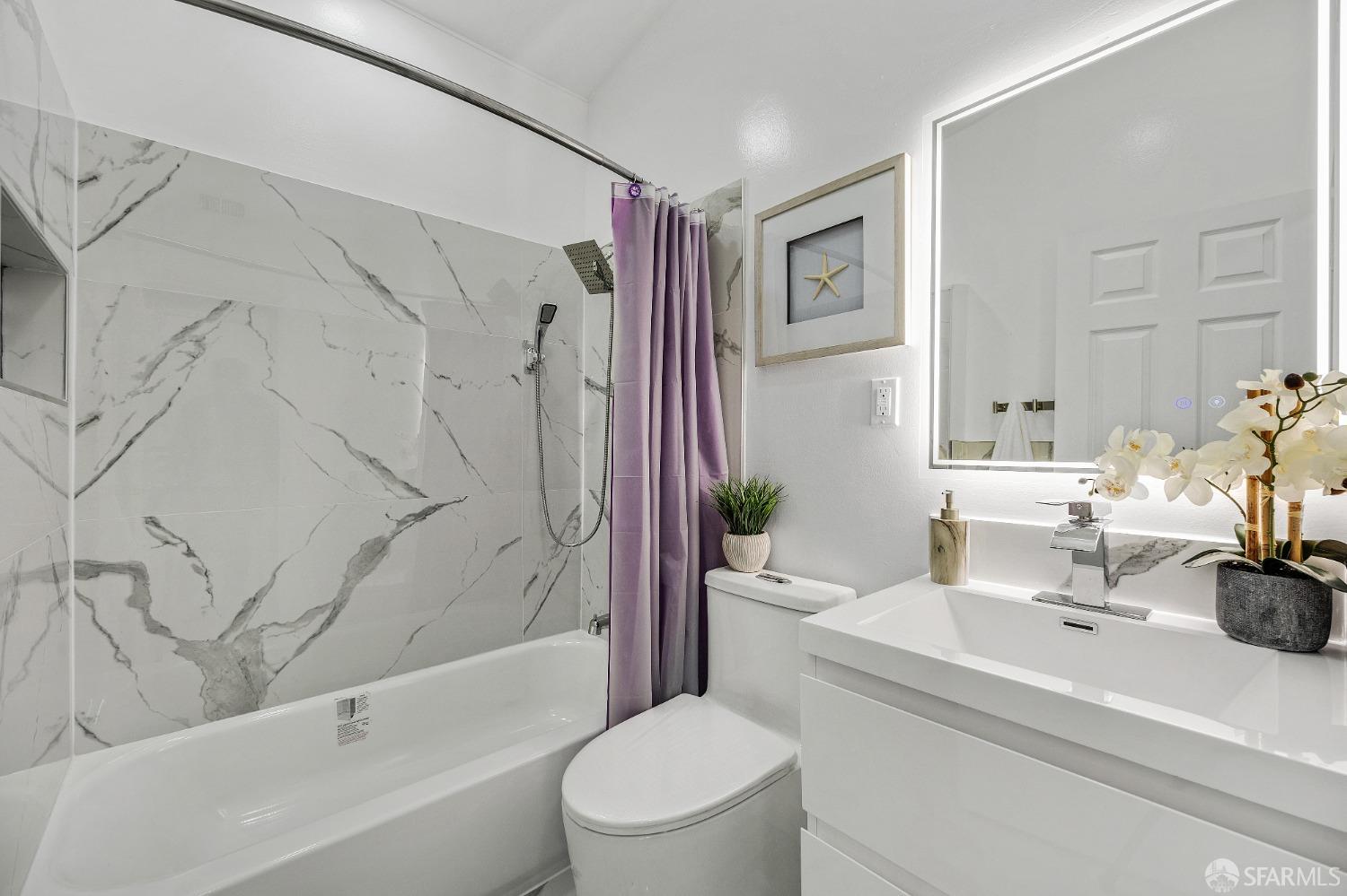 2625 Kavanagh Road San Pablo, CA 94806 - Photo 30 of 45 a bathroom with a sink a toilet and a bathtub