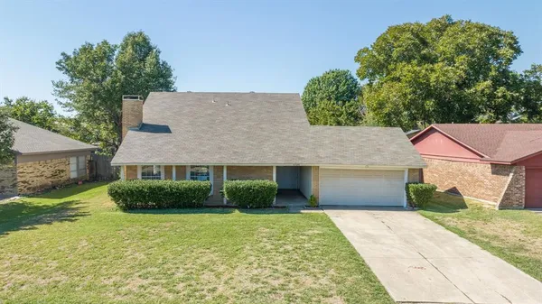 $2,400 | 4529 Palos Verdes Drive, Mesquite, TX 75150