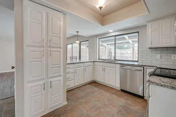 $2,400 | 4529 Palos Verdes Drive, Mesquite, TX 75150