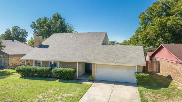 $2,400 | 4529 Palos Verdes Drive, Mesquite, TX 75150