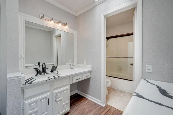 $2,400 | 4529 Palos Verdes Drive, Mesquite, TX 75150