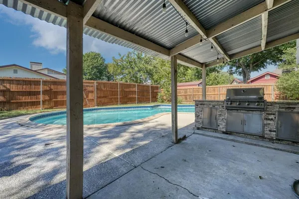 $2,400 | 4529 Palos Verdes Drive, Mesquite, TX 75150