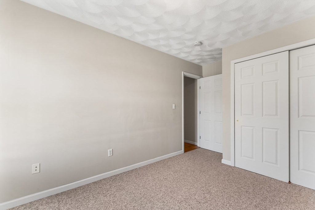 1 Hayward Street, Unit 1 Ipswich, MA 01938 - Photo 11 of 18
