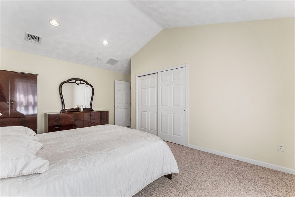 1 Hayward Street, Unit 1 Ipswich, MA 01938 - Photo 9 of 18