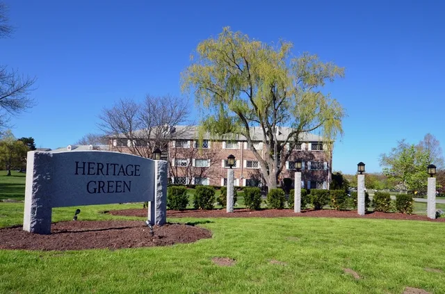 $345,000 | 52 Fernview Avenue, Unit 7, North Andover, MA 01845