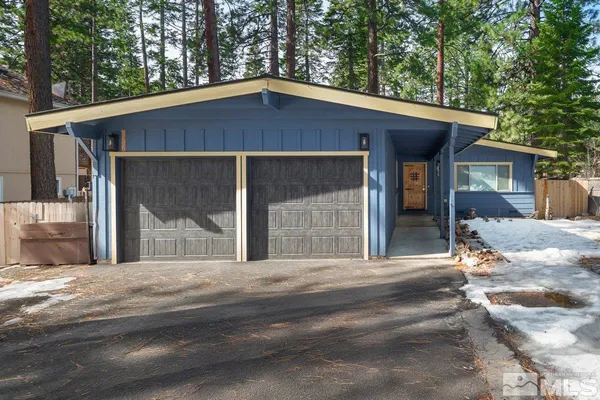 $1,225,000 | 190 Meadow Drive, Stateline, NV 89449