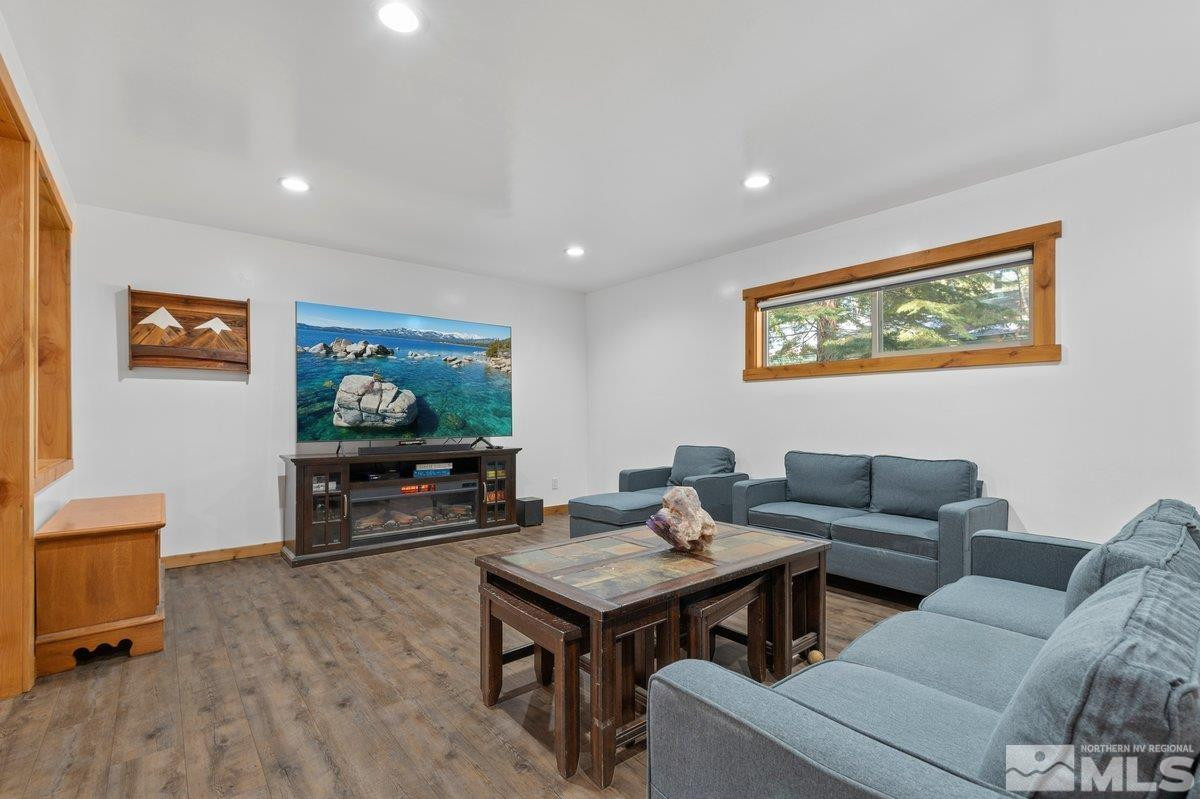 190 Meadow Drive Stateline, NV 89449 - Photo 8 of 26 a living room with furniture and a flat screen tv