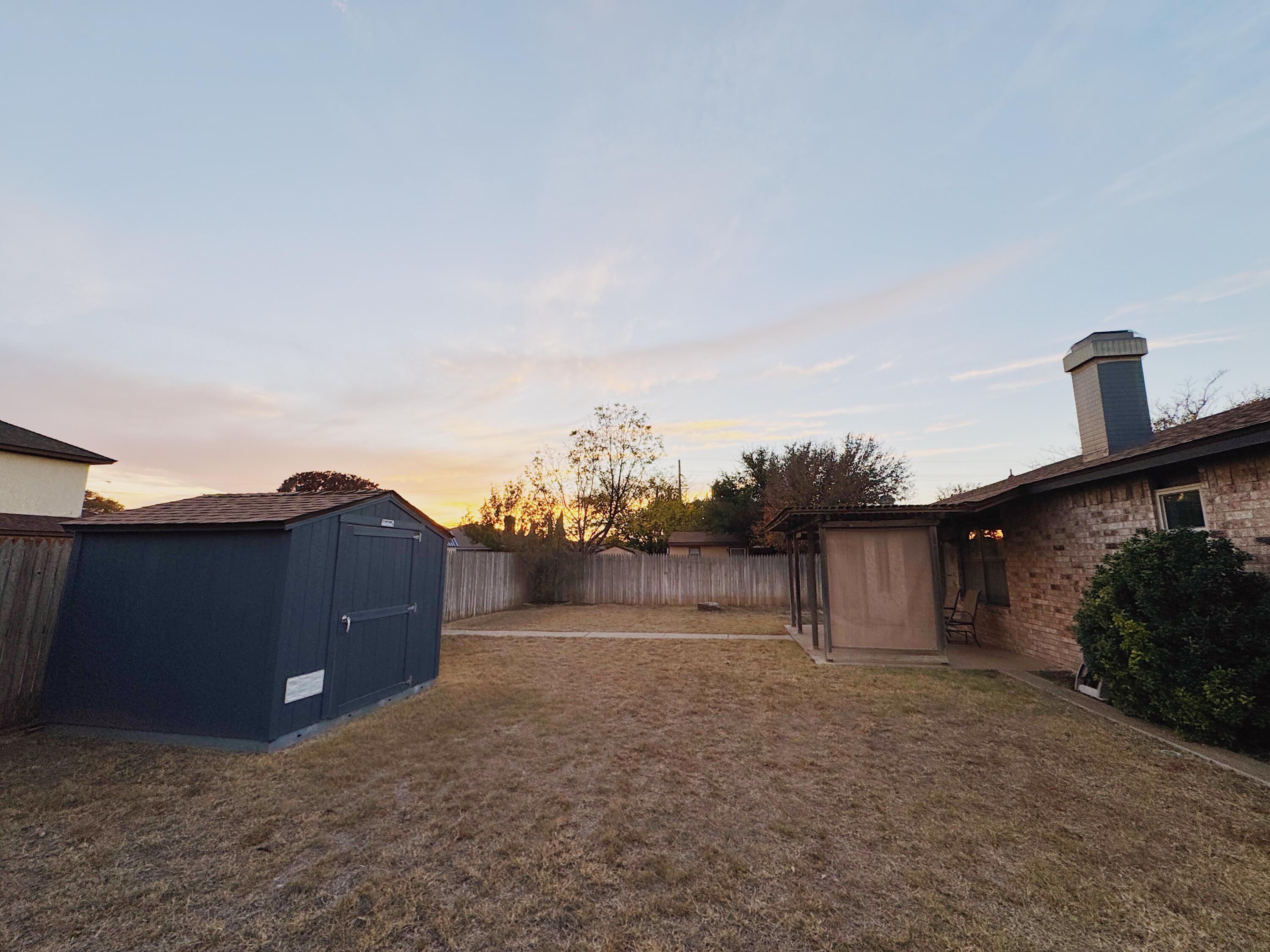 5731 93rd Street Lubbock, TX 79424 - Photo 19 of 20 Back Yard