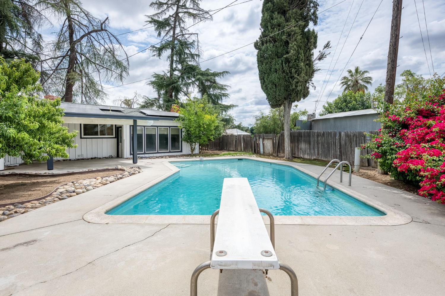 4205 Ralph Lane North Fresno, CA 93727 - Photo 50 of 59