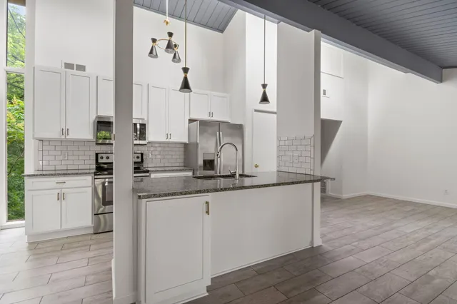 $2,300 | 1815 Independence Boulevard, Unit 30C, Ann Arbor, MI 48104