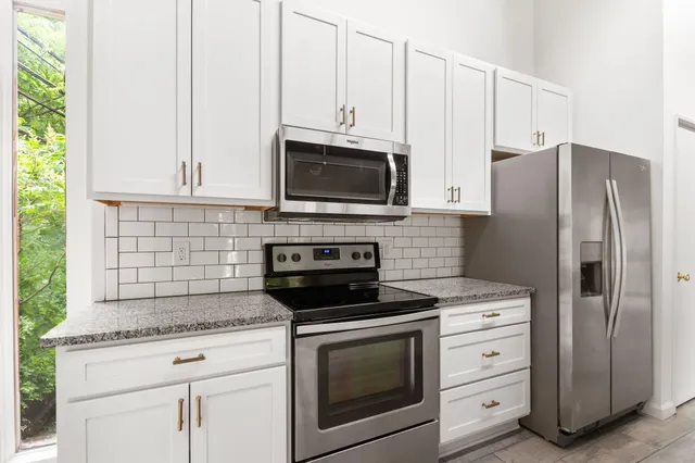 $2,300 | 1815 Independence Boulevard, Unit 30C, Ann Arbor, MI 48104