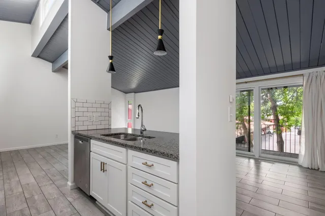 $2,300 | 1815 Independence Boulevard, Unit 30C, Ann Arbor, MI 48104