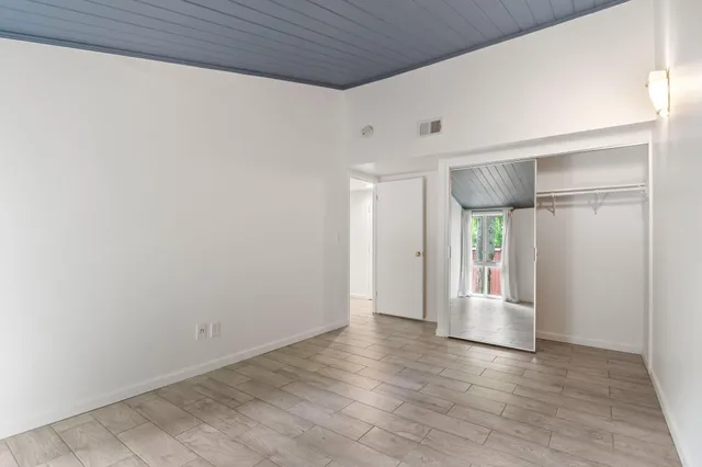 $2,300 | 1815 Independence Boulevard, Unit 30C, Ann Arbor, MI 48104