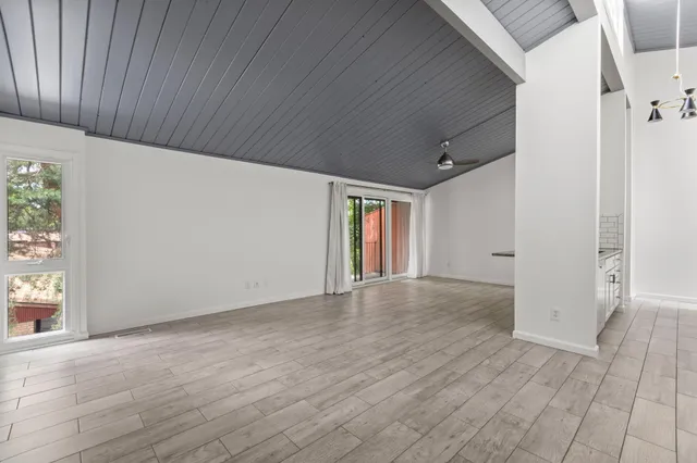 $2,300 | 1815 Independence Boulevard, Unit 30C, Ann Arbor, MI 48104