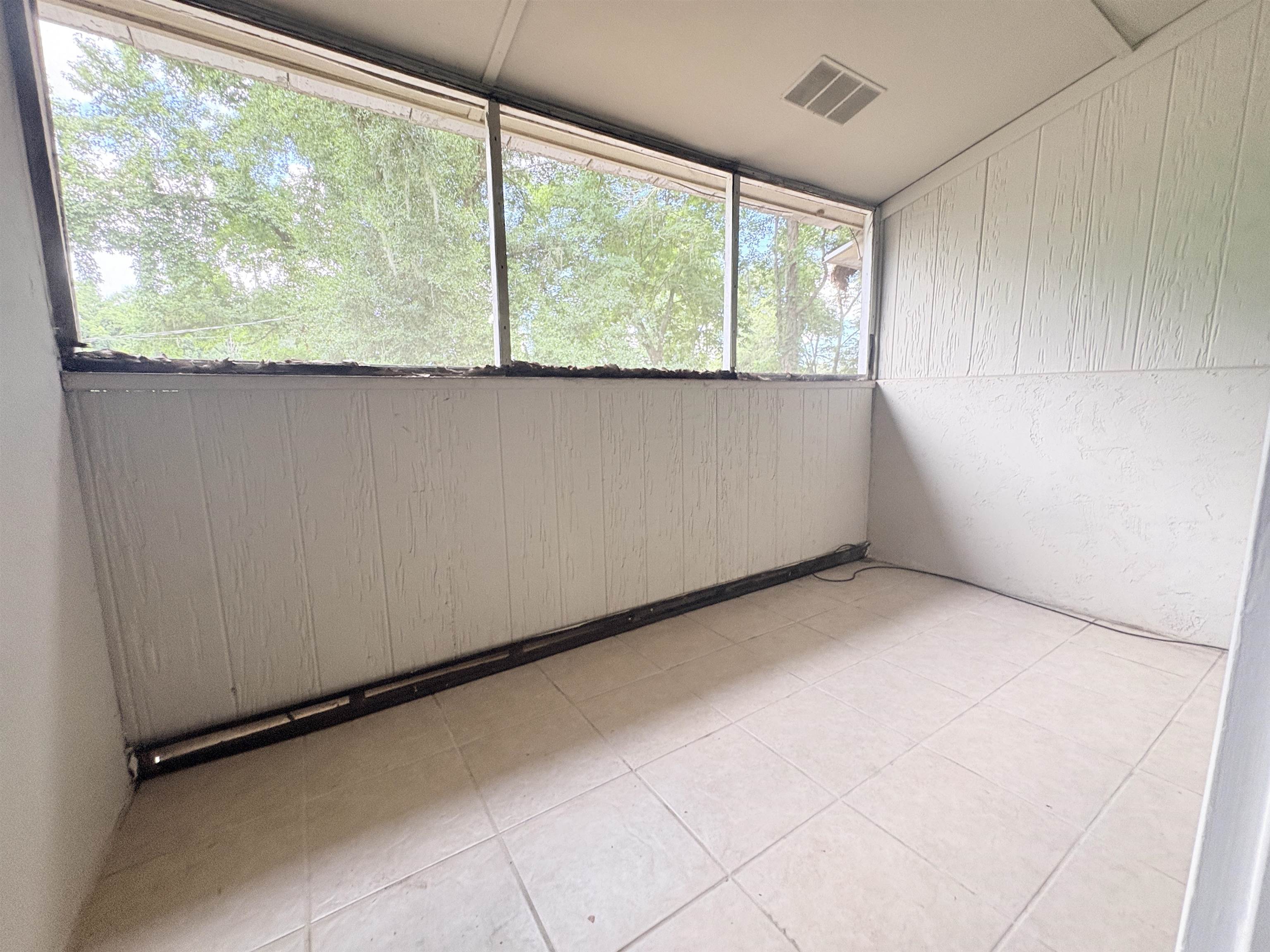 1007 Sutor Road, Unit B Tallahassee, FL 32311 - Photo 13 of 17