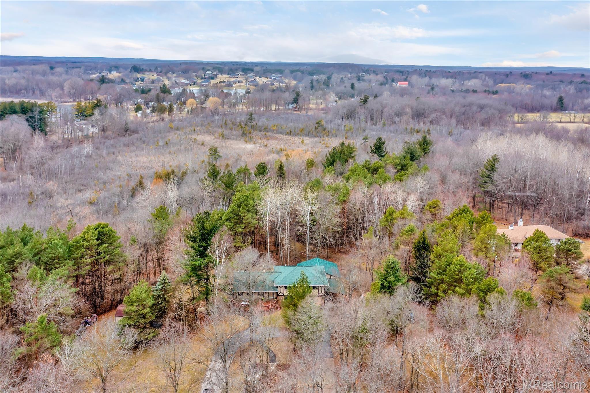 910 South Coats Road Oxford, MI 48371 - Photo 37 of 37 0910 S Coats - HD Drone photography-32.jpg