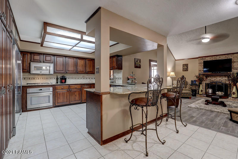 606 Kyle Landry Road New Iberia, LA 70563 - Photo 19 of 45 Gallery Image 19